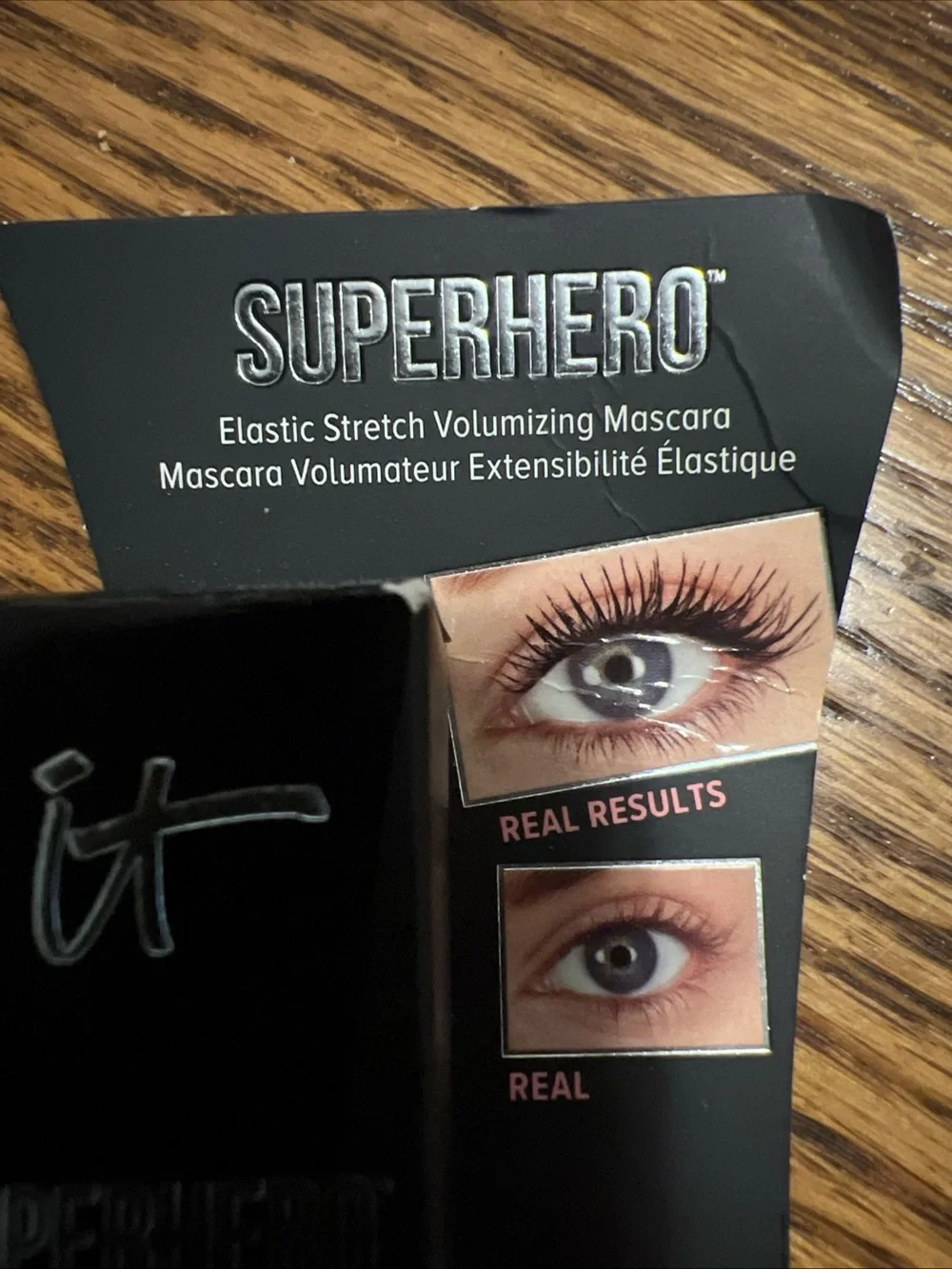 it cosmetics Black Volumizing Elastic Stretch Mascara